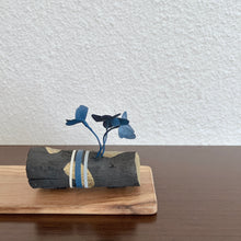 画像をギャラリービューアに読み込む, 炭オブジェ / 紺+ゴールド|櫂の炭(カイノスミ)