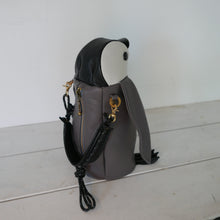 画像をギャラリービューアに読み込む, ペンギンの赤ちゃんバッグ|ガムアママレザーズ神戸(ガムアママレザーズコウベ)