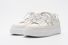画像をギャラリービューアに読み込む, 金継ぎスニーカー 金継ぎ(白)|KAVKIMONO(カブキモノ)