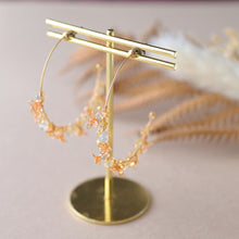 画像をギャラリービューアに読み込む, 金木犀とオパールのピアス|s.o.f.i. (ソフィー)