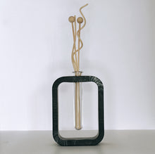 画像をギャラリービューアに読み込む, flower vase/rectangle|Jessmarble(ジェスマーブル)