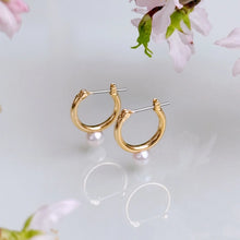 画像をギャラリービューアに読み込む, 天然色 ピンク ホワイト フープピアス|SAKURA jewelry(サクラジュエリー)