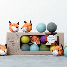 画像をギャラリービューアに読み込む, いたずらキツネとコロコロボール|necono(ネコノ)