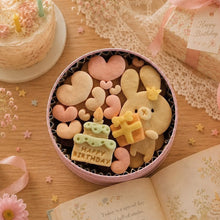 画像をギャラリービューアに読み込む, 手のひら缶/きみと季節のとなりに「HappyBirthday」うさぎ|Patisserieシュシュ(パティスリーシュシュ)