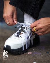 画像をギャラリービューアに読み込む, 西陣織×本革 スニーカー 【轟】紗綾型 (ホワイト)|KAVKIMONO(カブキモノ)