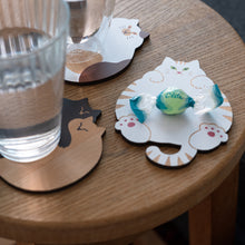 画像をギャラリービューアに読み込む, 猫雑貨・木製プレート&コースター【ねこまみれ 腹見せ】|Ten&O Art+Craft(テンアンドオー アートクラフト)