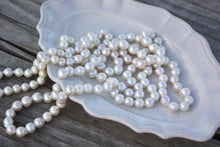 画像をギャラリービューアに読み込む, 「月の雫珠」国産あこや真珠バロックパール*サージカルステンレス・イヤリング(スタッドチェーン)|ツバメ舎(ツバメシャ)