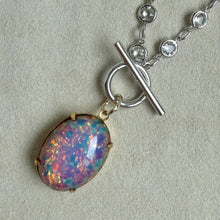 画像をギャラリービューアに読み込む, 【ネックレス】冬の光を纏うファイアオパールとクリスタルガラスのネックレス|ERIKOART(エリコアート)