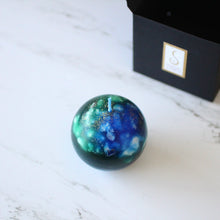 画像をギャラリービューアに読み込む, 瑠璃色の地球キャンドル|鷹美CANDLE(タカミキャンドル)