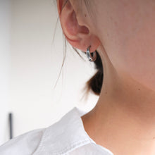 画像をギャラリービューアに読み込む, ステンレスぷっくりピアス|HOTARU(ホタル)