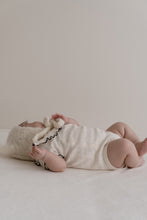 画像をギャラリービューアに読み込む, 【Milky cream】 -Ruffly cotton rompers|Bébémoose (ベベムース)