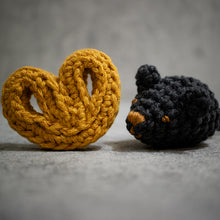 画像をギャラリービューアに読み込む, ビスケット大好きチャコールマウス|necono(ネコノ)