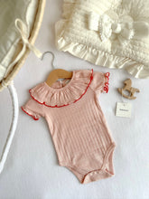 画像をギャラリービューアに読み込む, 【Strawberry latte】 -Ruffly cotton rompers|Bébémoose (ベベムース)