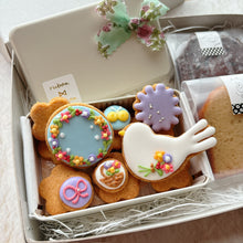 画像をギャラリービューアに読み込む, 米粉と麹の発酵クッキー缶・:*:+小花・:*+.|米粉の発酵おやつmitsuya(コメコノハッコウオヤツミツヤ)