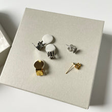 画像をギャラリービューアに読み込む, 刺繍ピアス/イヤリング 「pukupuku」|cheese(チーズ)