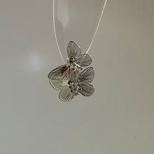 画像をギャラリービューアに読み込む, バタフライピアス|Novedad.(ノベダ)