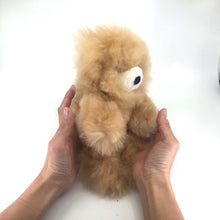 画像をギャラリービューアに読み込む, ぬいぐるみ テディベア ベビーアルパカ100% ペルー職人手仕立て 一点もの(ベージュ)|RUNA SHOP(ルナショップ)