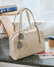 画像をギャラリービューアに読み込む, フラップボストンバッグ(Beige)|MARSLY(マーズリー)