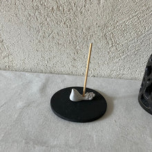 画像をギャラリービューアに読み込む, 鳥かごのお香立て(陶器)|とうげい hanaga(トウゲイ ハナガ)