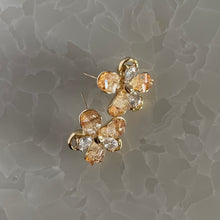 画像をギャラリービューアに読み込む, ビジューフラワーピアス|Novedad.(ノベダ)
