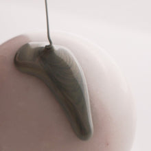 画像をギャラリービューアに読み込む, 09 CELADON / 1948 NUANCE NAIL COLOR.|1948- COSMETICS FACTORY.(イチキューヨンハチコスメティクスファクトリー)