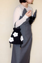 画像をギャラリービューアに読み込む, bucket drawstring bag<Leather flower motif-black->|Cherry on top(チェリーオントップ)