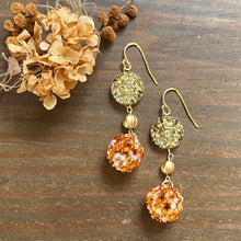 画像をギャラリービューアに読み込む, フラーレン カーネリアン 2mm チェコパンプキン・ドイツビーズ ピアス・イヤリング|紬(ツムギ)