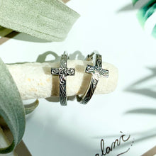 画像をギャラリービューアに読み込む, お風呂OK!金属アレルギー対応!クロスフープピアス|Hiwalani(ヒワラニ)