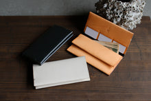 画像をギャラリービューアに読み込む, 余白を愉しむ長財布※小銭入れ付タイプ〈LOCUS-LWC〉|Has(ハズ)