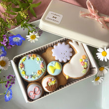 画像をギャラリービューアに読み込む, 米粉と麹の発酵クッキー缶・:*:+小花・:*+.|米粉の発酵おやつmitsuya(コメコノハッコウオヤツミツヤ)