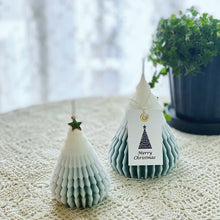 画像をギャラリービューアに読み込む, クリスマスツリーキャンドル-Aタイプ 大小セット|Salon de Briller(サロンドブリエ)