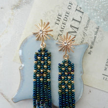 画像をギャラリービューアに読み込む, ミッドナイトブルー 夜空の一番星 ビーズフリンジピアス|Ahki Beadwork(アーキービーズワーク)