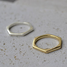 画像をギャラリービューアに読み込む, 6リング|G.Y.P(ジプ)