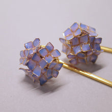 画像をギャラリービューアに読み込む, 紫陽花と淡水パールのピアス(イヤリング)|s.o.f.i. (ソフィー)