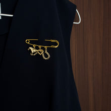 画像をギャラリービューアに読み込む, horse brooch gold ブローチ|LUNACHIC(ルナシック)