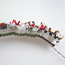 画像をギャラリービューアに読み込む, 冬の街//立体刺繍ネックレス|hanmmmo(ハンモ)