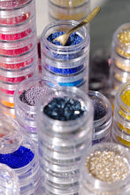 画像をギャラリービューアに読み込む, ブローチ【ストロベリーピンク】|tsubutsubu design.(ツブツブデザイン)