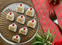 画像をギャラリービューアに読み込む, ブローチ【ショートケーキ】|tsubutsubu design.(ツブツブデザイン)