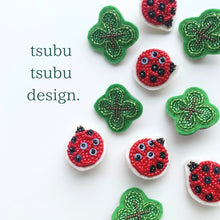 画像をギャラリービューアに読み込む, ブローチ【Lucky set】|tsubutsubu design.(ツブツブデザイン)