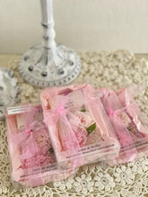 画像をギャラリービューアに読み込む, ボタニカルアロマサシェ(カーネーション)|Salon de Briller(サロンドブリエ)