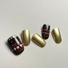 画像をギャラリービューアに読み込む, NEFERTITI--ネフェルティティ |debhoral lippmann(デボラリップマン)