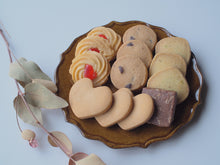 画像をギャラリービューアに読み込む, ビジュークッキー缶(おめでとう)|I BAKE(アイベイク)