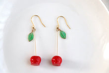 画像をギャラリービューアに読み込む, りんご飴のピアス.イヤリング Candy apple|Lab407(ラボヨンマルナナ)