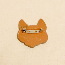 画像をギャラリービューアに読み込む, ブローチ ねこ E|ヨシウラチヒロ