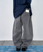 画像をギャラリービューアに読み込む, 【期間限定】タック ウォッシュデニム バレル パンツ|Nora Lily(ノラリリー)