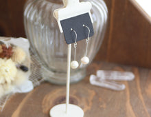 画像をギャラリービューアに読み込む, 「月の雫珠」国産あこや真珠バロックパール*サージカルステンレス・ピアス(ロング)|ツバメ舎(ツバメシャ)