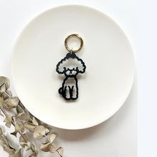 画像をギャラリービューアに読み込む, トイプードル キーホルダー チャーム キーチェーン バッグチャーム|gram(グラム)