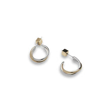 画像をギャラリービューアに読み込む, Crossed Layer Hoop pierce – Contrast Edition |Lyvi(ライヴィ)