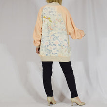 画像をギャラリービューアに読み込む, 淡いピンク 草花文様 ブルゾン 着物リメイク 一点物|OUNCHAN(オウンチャン)