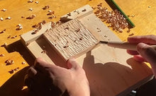 画像をギャラリービューアに読み込む, おうちでたのしむ・くるみ豆皿キット/彫刻刀2種付き|WOODWORK CENTER(ウッドワークセンター)